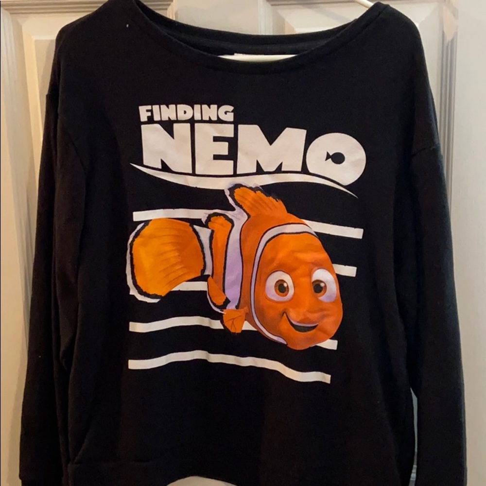 Black Finding Nemo sweatshirt